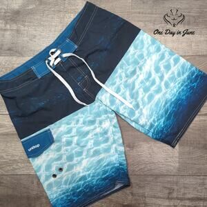 Unitop Boardshorts Size 34